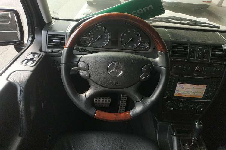 Used Mercedes-Benz G-Class 2010 G 500 Steering Wheel