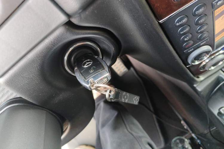 Used Mercedes-Benz G-Class 2010 G 500 Vehicle Key