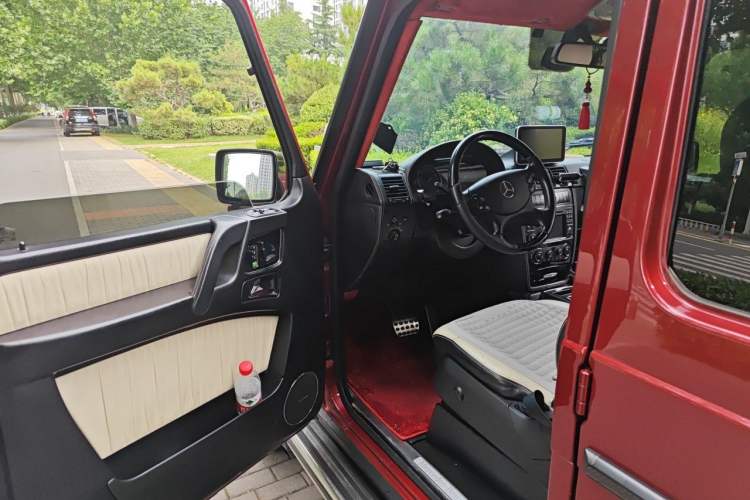 Used Mercedes-Benz G-Class 2010 G 500 Driver Seat