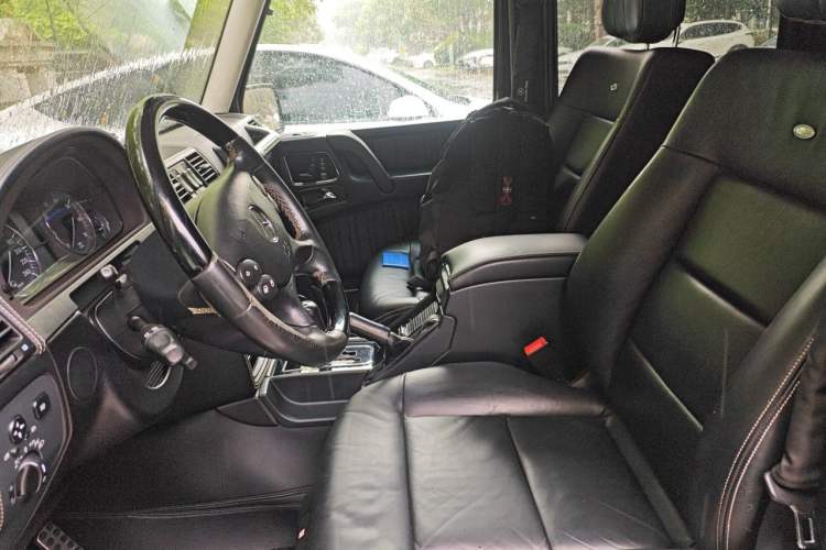 Used Mercedes-Benz G-Class 2010 G 500 Left Front Seat