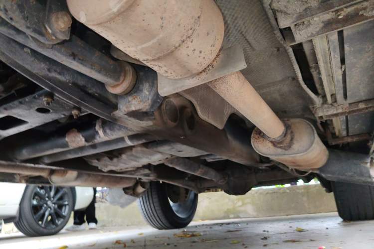 Used Mercedes-Benz G-Class 2010 G 500 Chassis Front Left