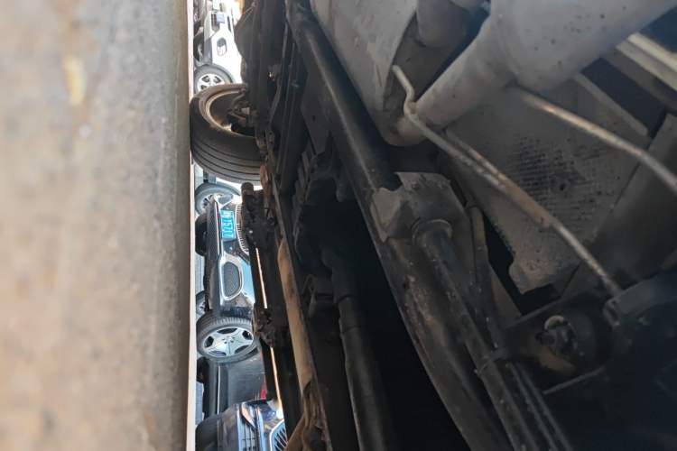 Used Mercedes-Benz G-Class 2010 G 500 Chassis Rear Left