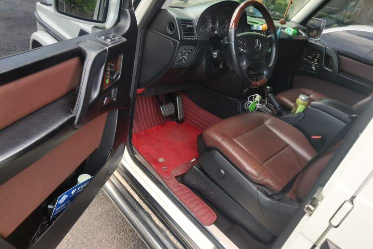 Used Mercedes-Benz G-Class 2010 G 500 Driver Seat