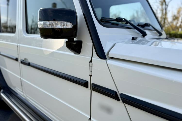 Used Mercedes-Benz G-Class 2010 G 500 Exterior 13