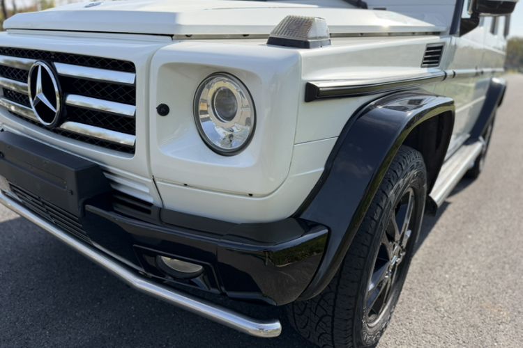 Used Mercedes-Benz G-Class 2010 G 500 Exterior 8