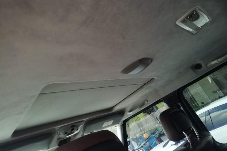 Used Mercedes-Benz G-Class 2010 G 500 Headliner