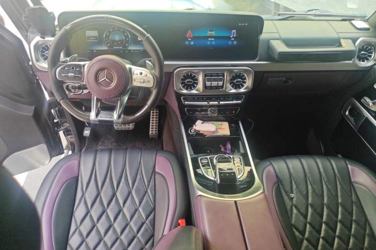 Used Mercedes-Benz G-Class 2013 G500 Center Console