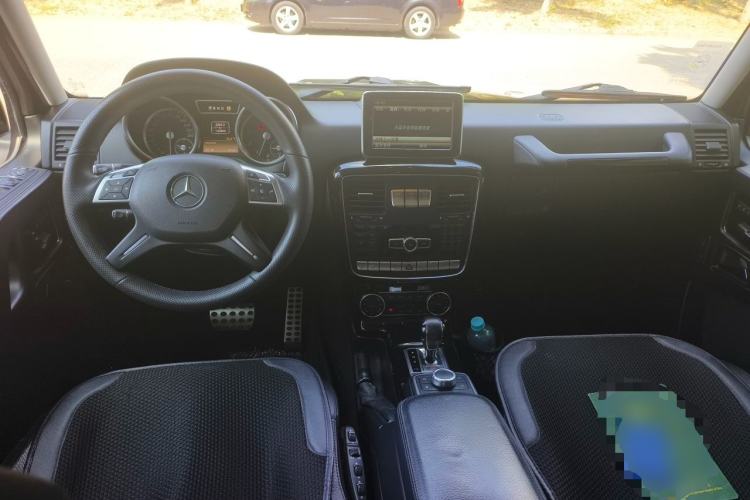 Used Mercedes-Benz G-Class 2013 G 500 Center Console