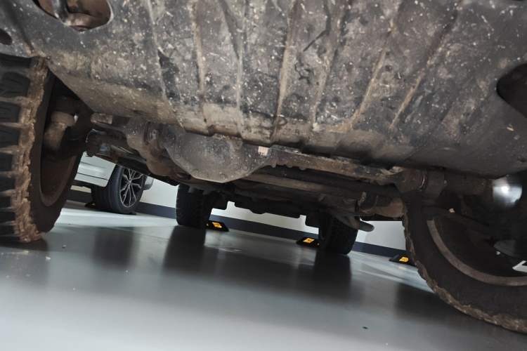 Used Mercedes-Benz G-Class 2013 G 500 Chassis Front