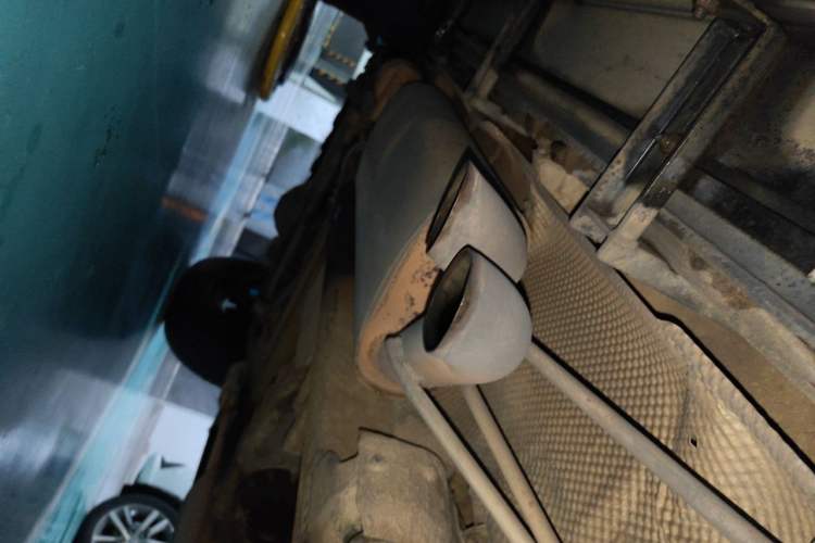 Used Mercedes-Benz G-Class 2013 G 500 Chassis Rear Left