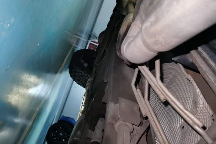 Used Mercedes-Benz G-Class 2013 G 500 Chassis Rear Left