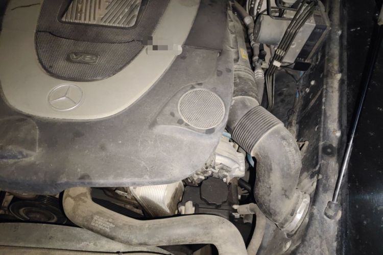 Used Mercedes-Benz G-Class 2013 G 500 Engine Bay Left