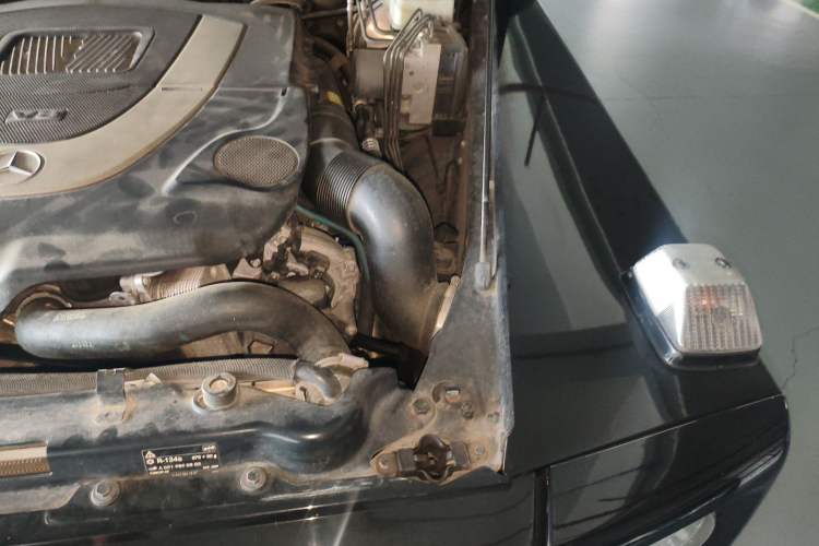 Used Mercedes-Benz G-Class 2013 G 500 Engine Bay Left