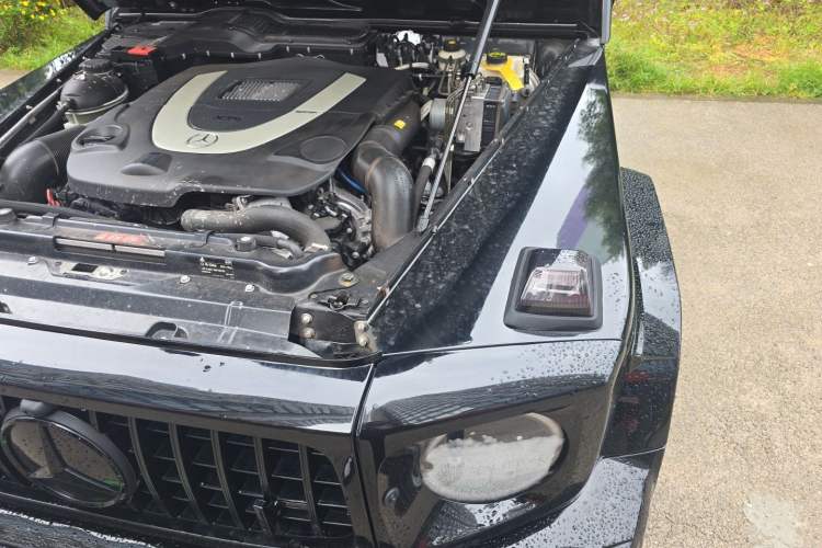 Used Mercedes-Benz G-Class 2013 G 500 Engine Bay Left
