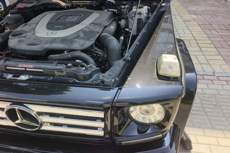 Used Mercedes-Benz G-Class 2013 G 500 Engine Bay Left