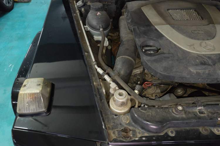 Used Mercedes-Benz G-Class 2013 G 500 Engine Bay Right