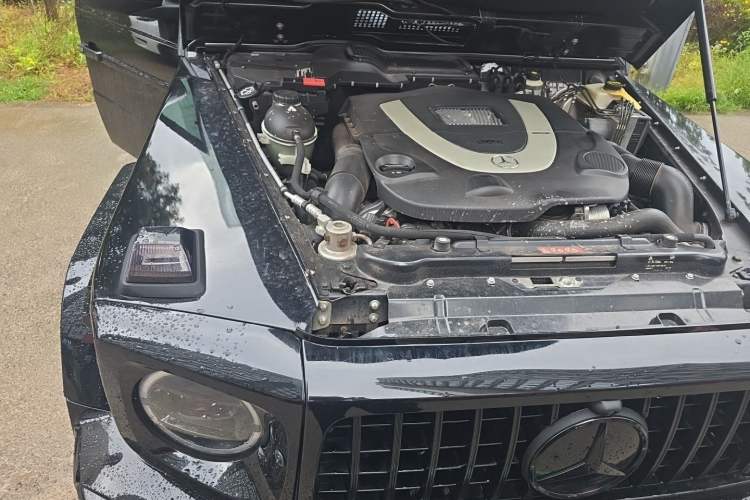 Used Mercedes-Benz G-Class 2013 G 500 Engine Bay Right