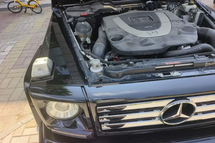 Used Mercedes-Benz G-Class 2013 G 500 Engine Bay Right