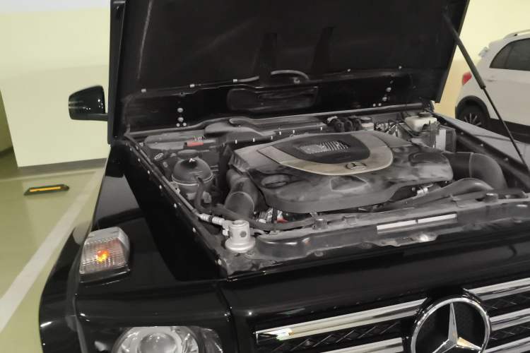 Used Mercedes-Benz G-Class 2013 G 500 Engine Bay Right