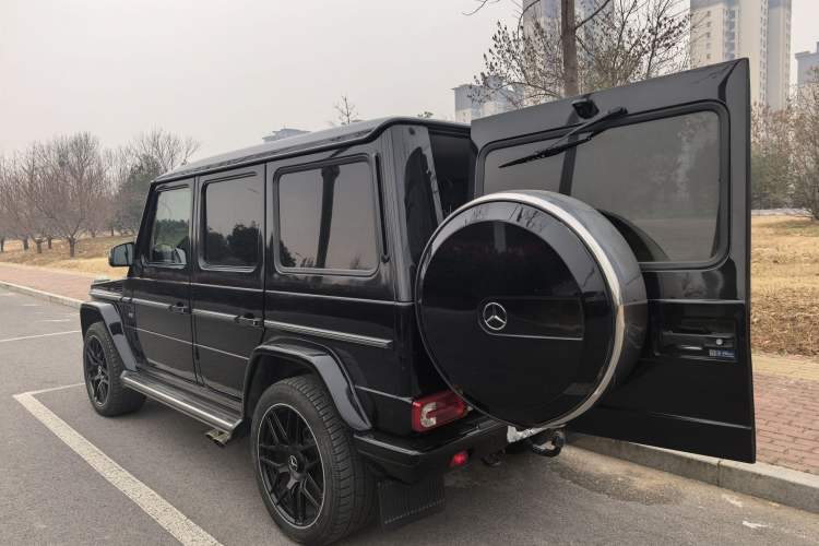 Used Mercedes-Benz G-Class 2013 G 500 Exterior 4