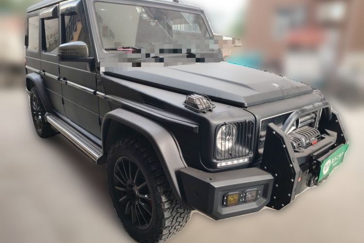 Used Mercedes-Benz G-Class 2013 G 500 Front Right 45 Deg