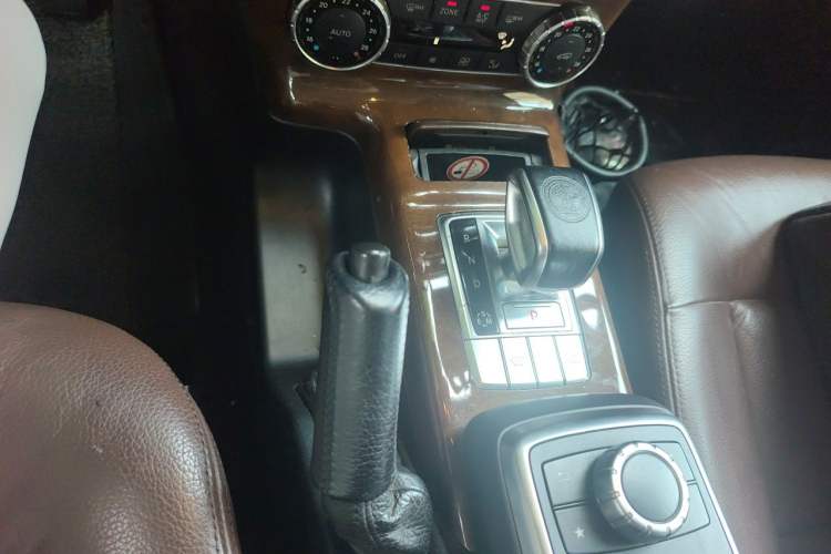 Used Mercedes-Benz G-Class 2013 G 500 Gear Lever