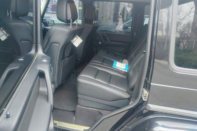 Used Mercedes-Benz G-Class 2013 G 500 Left Rear Seat