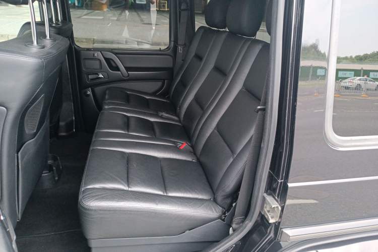 Used Mercedes-Benz G-Class 2013 G 500 Left Rear Seat