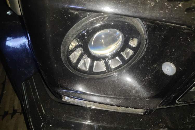 Used Mercedes-Benz G-Class 2013 G 500 Right Front Headlight