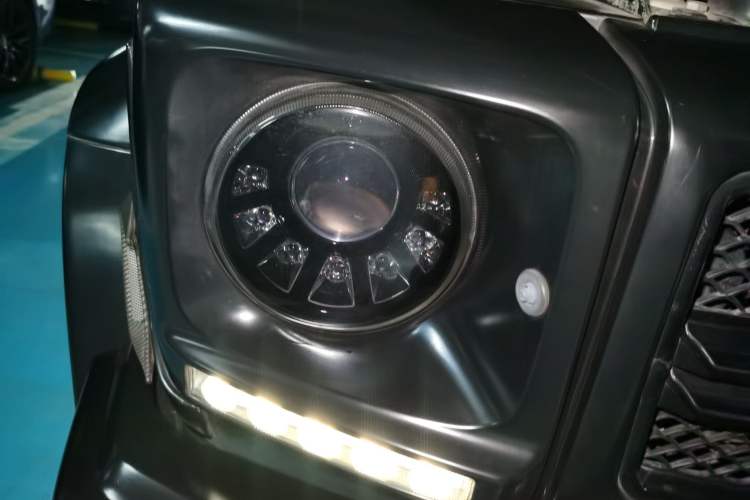 Used Mercedes-Benz G-Class 2013 G 500 Right Front Headlight