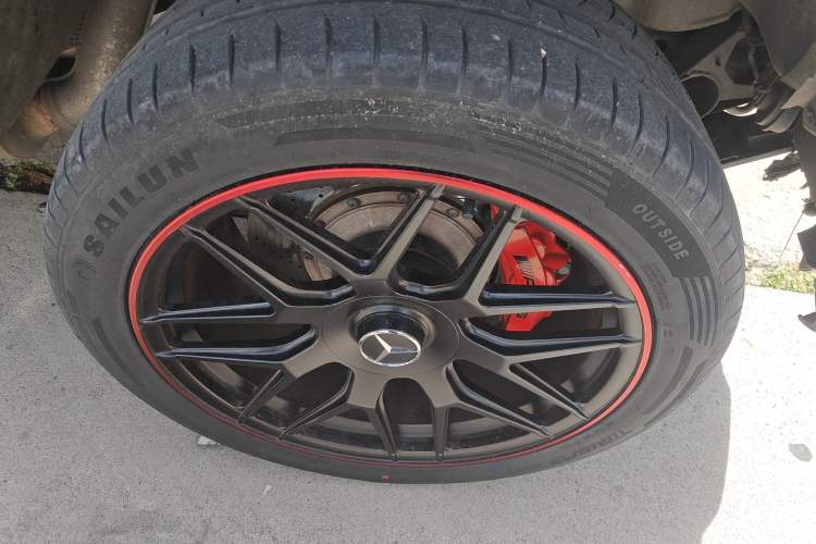 Used Mercedes-Benz G-Class 2013 G 500 Right Front Wheel Hub