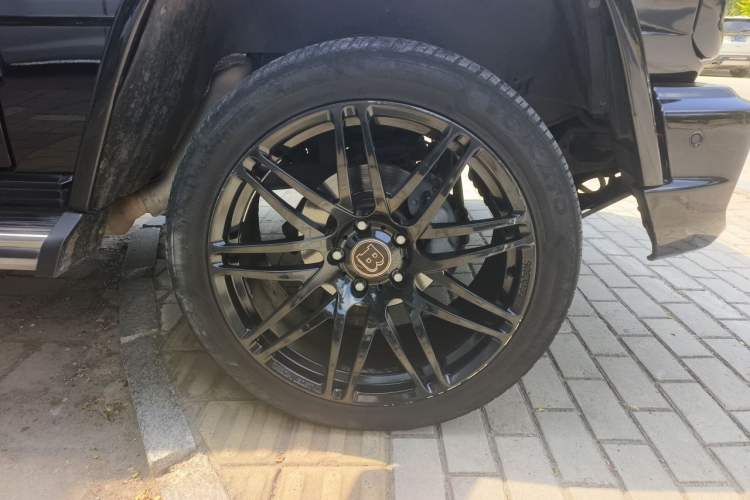 Used Mercedes-Benz G-Class 2013 G 500 Right Front Wheel Hub