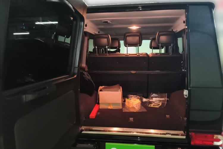 Used Mercedes-Benz G-Class 2013 G 500 Trunk