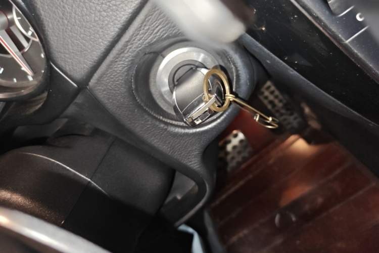 Used Mercedes-Benz G-Class 2013 G 500 Vehicle Key