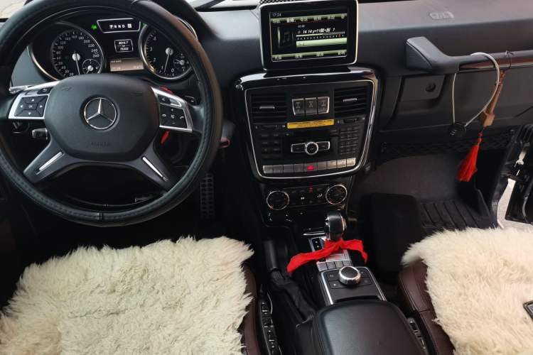 Used Mercedes-Benz G-Class 2013 G 500 Audio And AC Panel