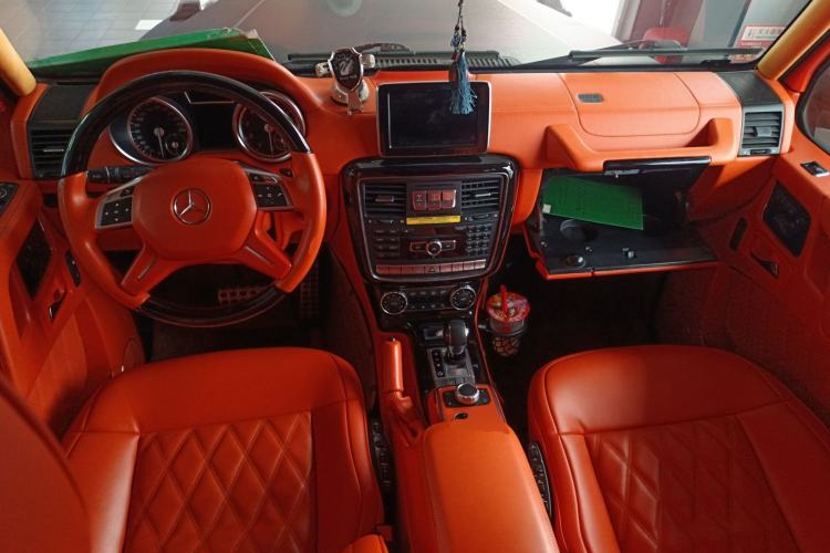 Used Mercedes-Benz G-Class 2013 G 500 Center Console