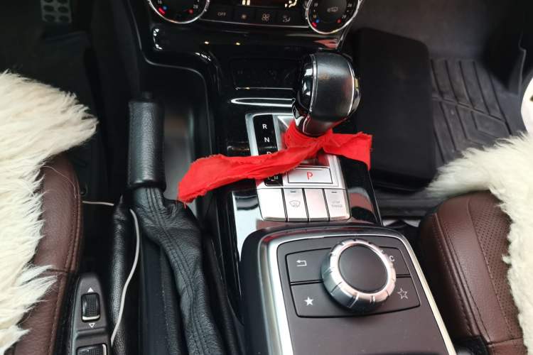 Used Mercedes-Benz G-Class 2013 G 500 Gear Lever