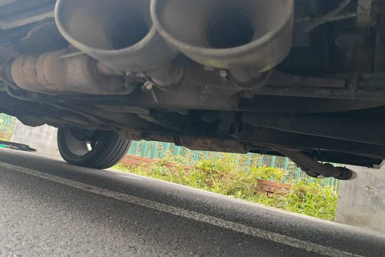Used Mercedes-Benz G-Class  Chassis Rear Left