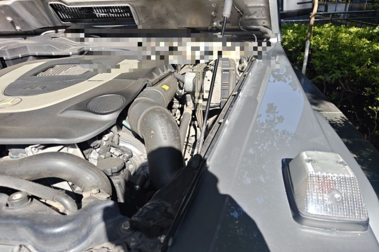 Used Mercedes-Benz G-Class 2013 G 500 Engine Bay Left