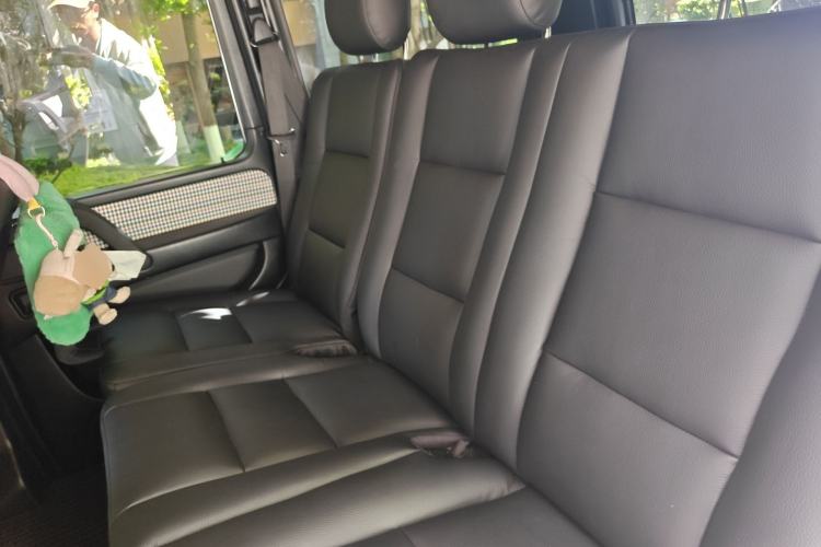 Used Mercedes-Benz G-Class 2013 G 500 Left Rear Seat