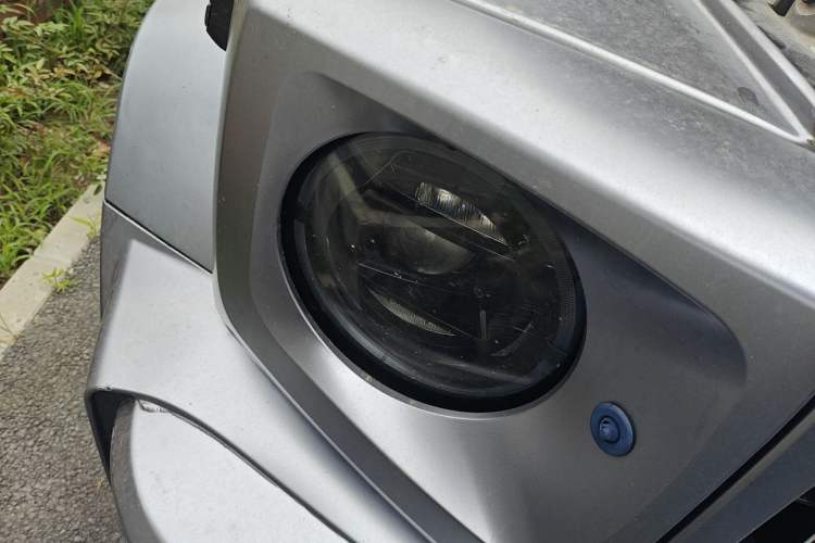 Used Mercedes-Benz G-Class  Right Front Headlight