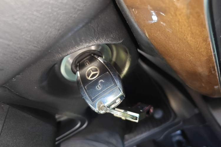 Used Mercedes-Benz G-Class 2013 G 500 Vehicle Key