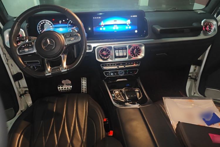 Used Mercedes-Benz G-Class 2013 G 500 Center Console