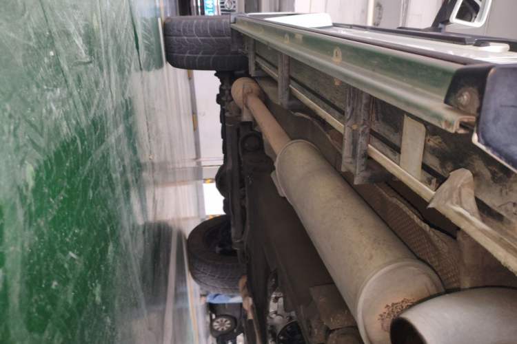 Used Mercedes-Benz G-Class 2013 G 500 Chassis Rear Left