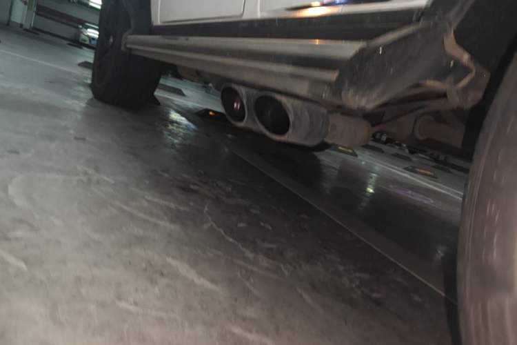 Used Mercedes-Benz G-Class 2013 G 500 Chassis Rear Left