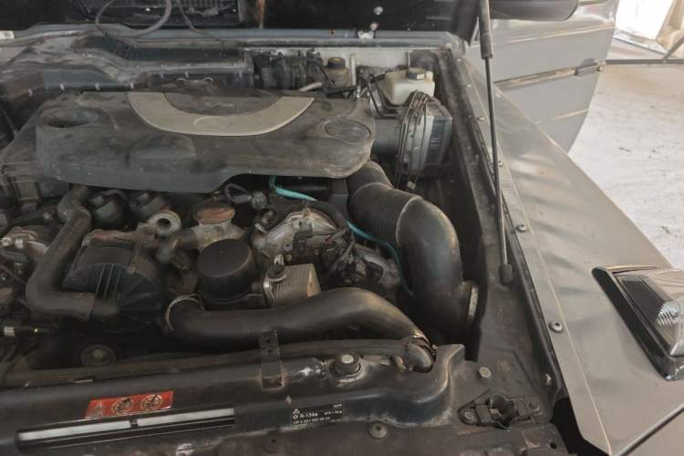 Used Mercedes-Benz G-Class 2013 G 500 Engine Bay Left