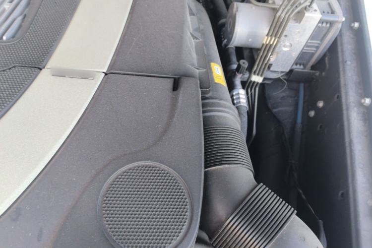 Used Mercedes-Benz G-Class 2013 G 500 Engine Bay Left