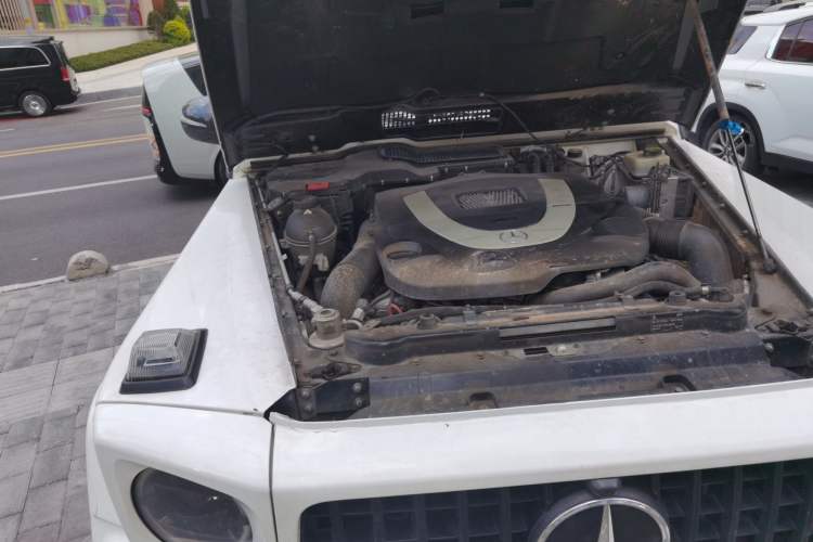 Used Mercedes-Benz G-Class 2013 G 500 Engine Bay Right