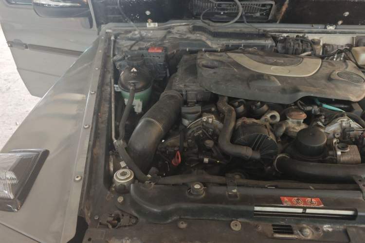 Used Mercedes-Benz G-Class 2013 G 500 Engine Bay Right