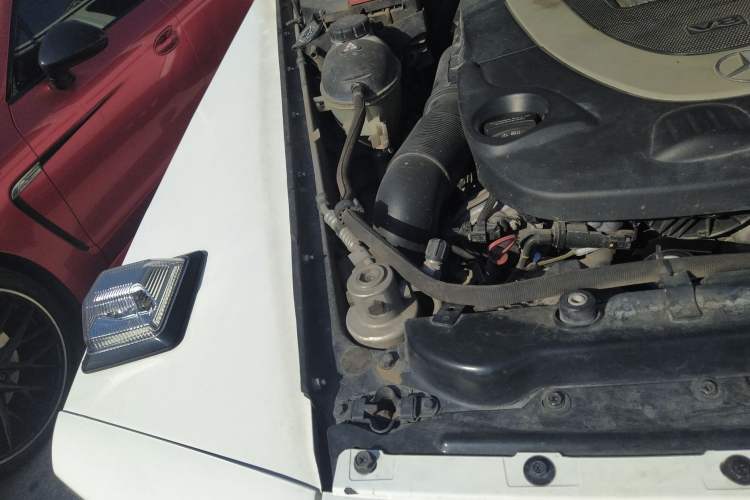 Used Mercedes-Benz G-Class 2013 G 500 Engine Bay Right